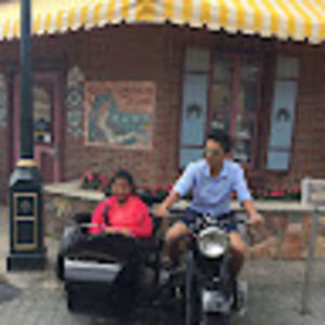 Meet your Posher, Kolin